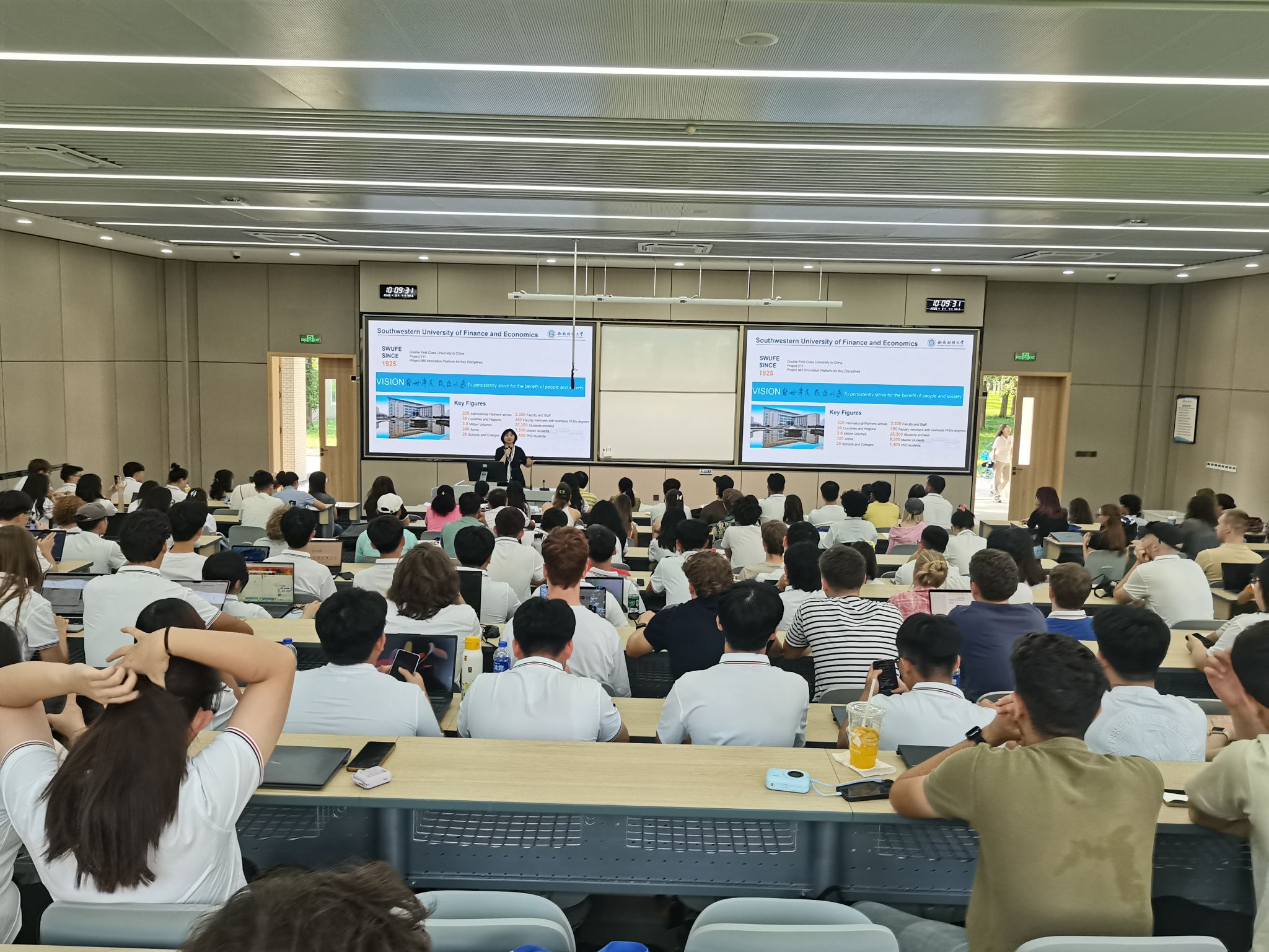RIEM Welcomes New International Students